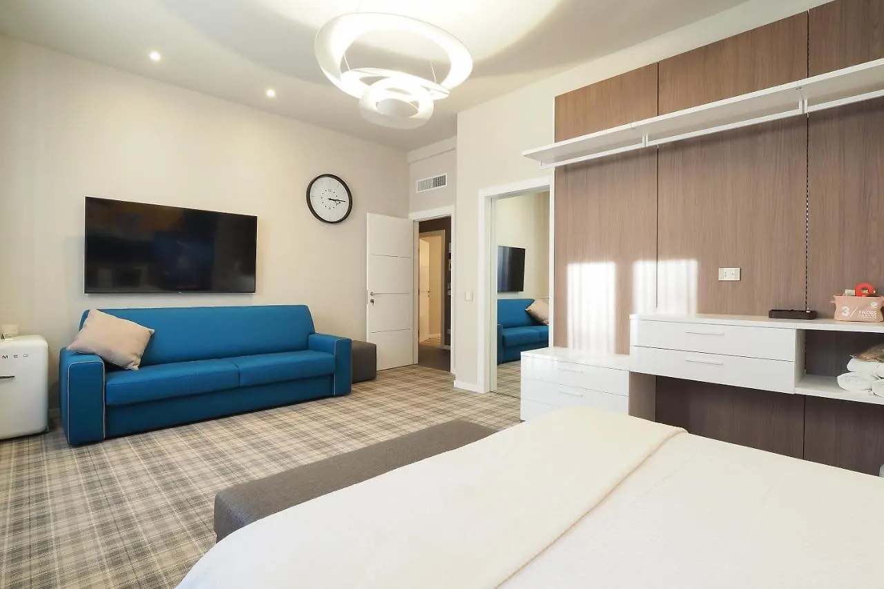 Moscova Luxury B&B Milan 2*,  Italy
