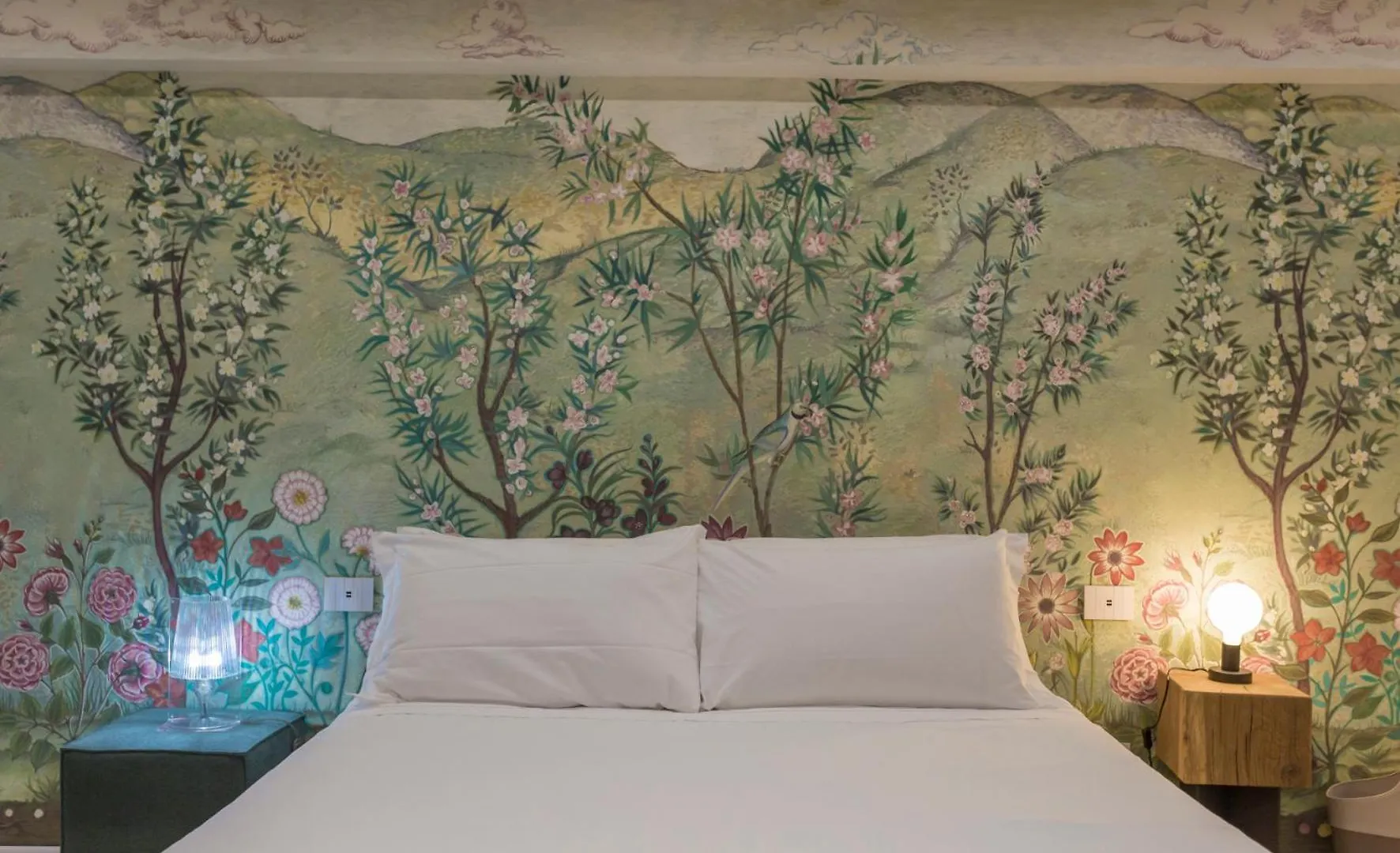 Moscova Luxury B&B Milan 2*,  Italy